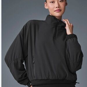 Alo Yoga Cropped Elevation Coverup - L? 24in across - NWOT